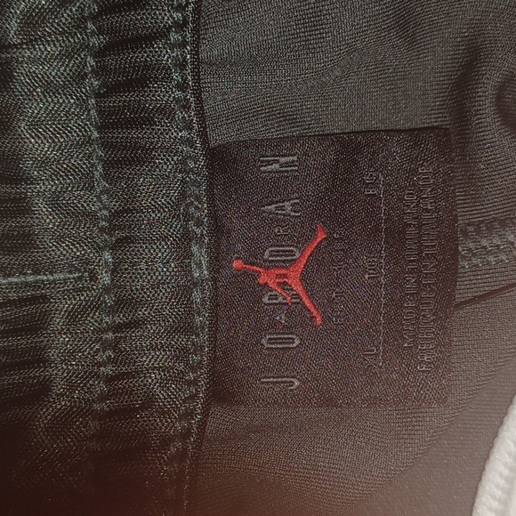 Nike Jordan Shorts Size-XL Color- Charcoal Gray NWT - Picture 4 of 6